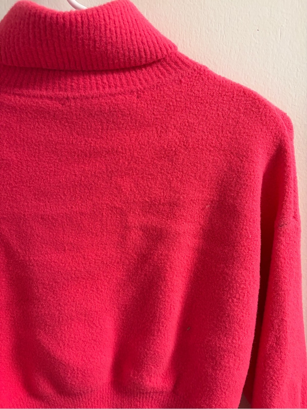 FLAWED Zara Pink Turtleneck Cropped Sweater Size M - Picture 8 of 9